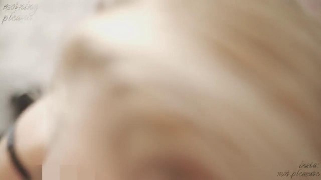 Девушка в соблазнительном нижнем белье села на крепкий член